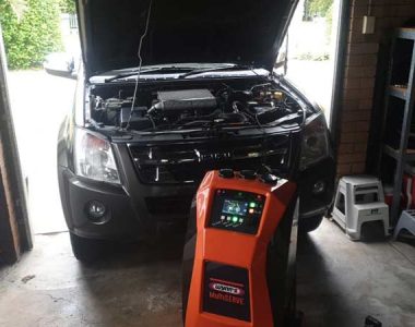 wynns multiserve fuel system cleaning service hooked up for diesel vehicle cleaning